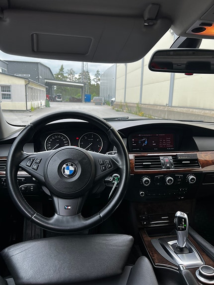 BMW 530xd 11 of 14