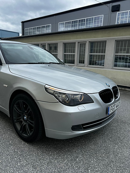 BMW 530xd 5 of 5