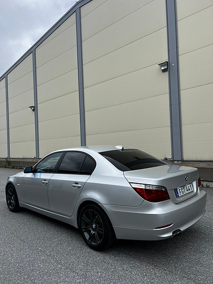 BMW 530xd 8 of 14