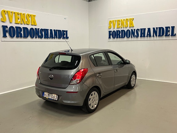Hyundai i20 3 of 5