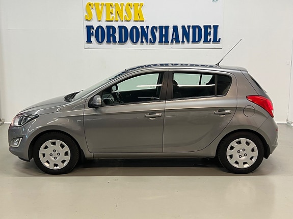 Hyundai i20 4 of 5
