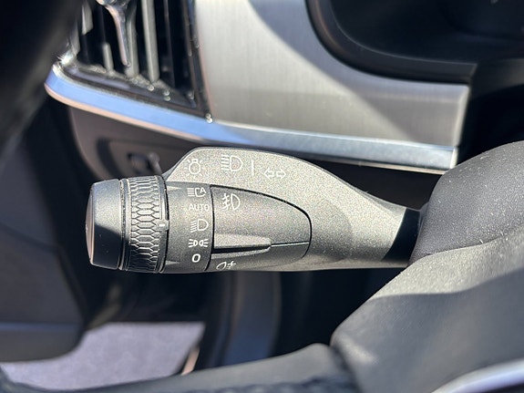 Volvo V90 23 of 30