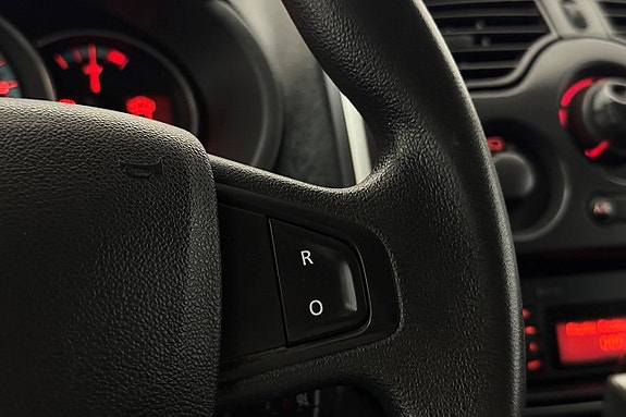 Renault Kangoo Maxi 19 of 24