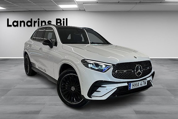 Mercedes-Benz GLC300 de 3 of 5