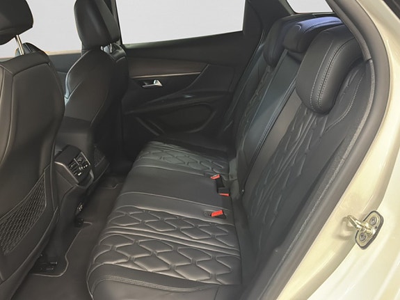 Peugeot 3008 9 of 20
