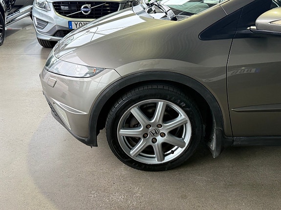 Honda Civic 5 of 5