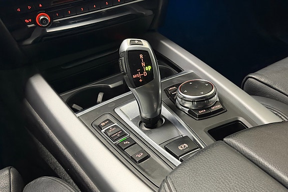 BMW X5 15 of 27
