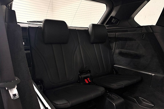BMW X5 27 of 27