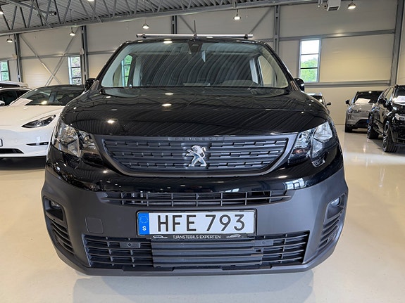Peugeot Partner 2 of 5