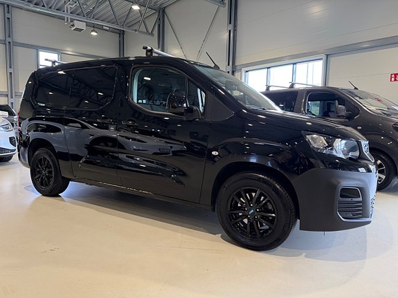 Peugeot Partner 3 of 5