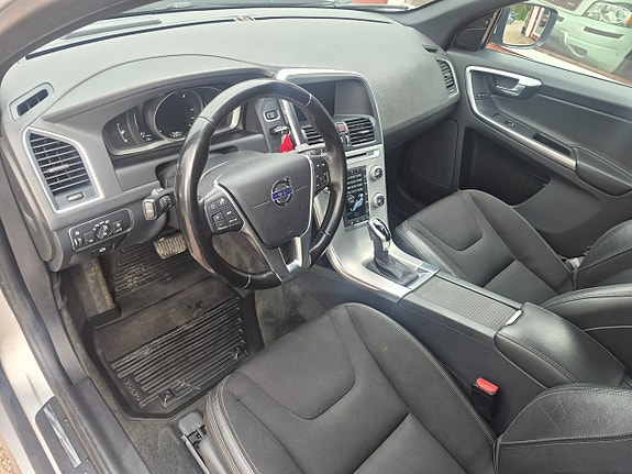 Volvo XC60 6 of 6