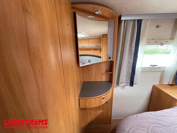 Adria Coral 690 Queenbed RÄNTA 4,95% 22 of 26