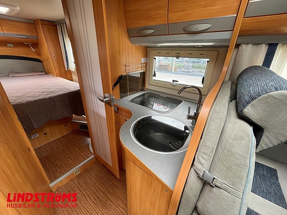 Adria Coral 690 Queenbed RÄNTA 4,95% 18 of 26