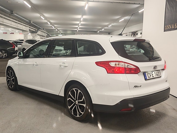 Ford Focus 5 of 9