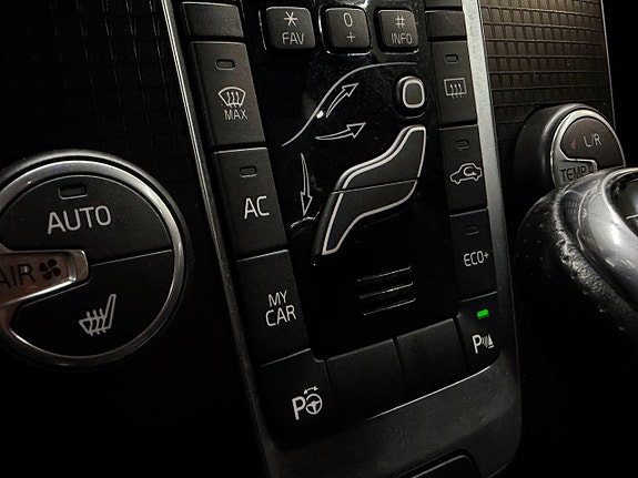 Volvo V40 18 of 23