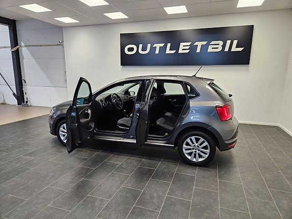 Volkswagen Polo 3 of 5