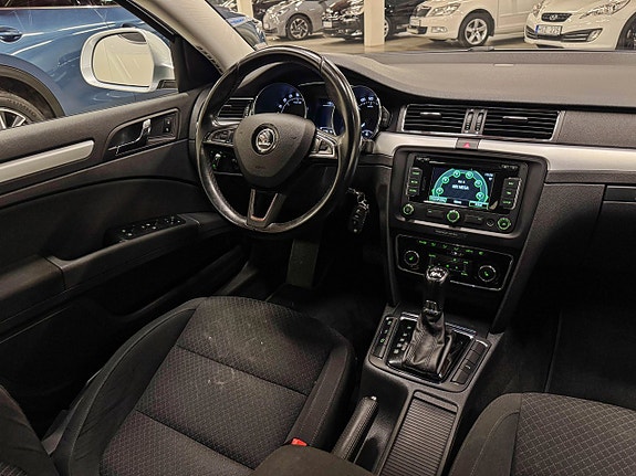 Skoda Superb 3 of 5
