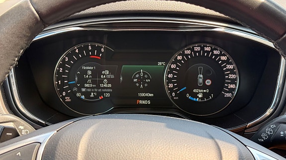 Ford Mondeo 15 of 30