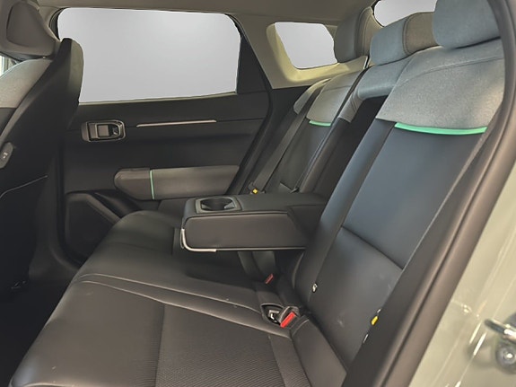 Kia EV4 9 of 15