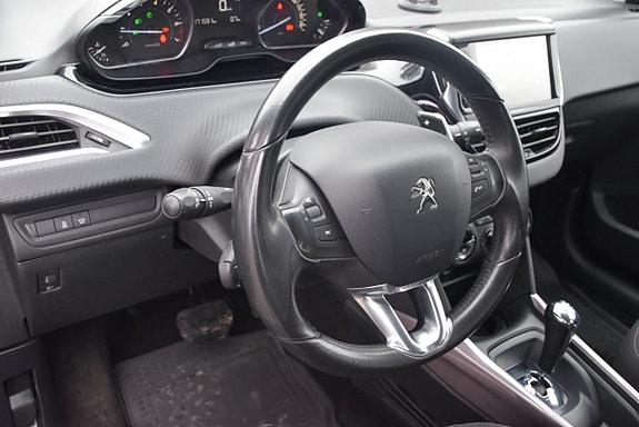 Peugeot 2008 15 of 19