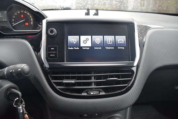 Peugeot 2008 11 of 19