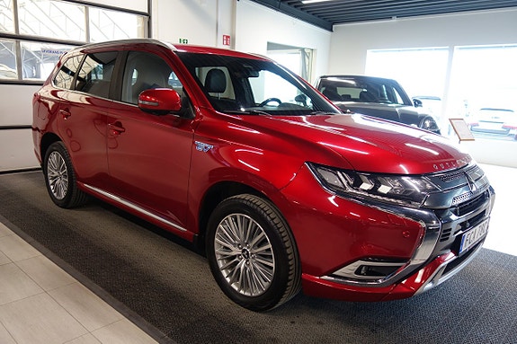 Mitsubishi Outlander 4 of 5