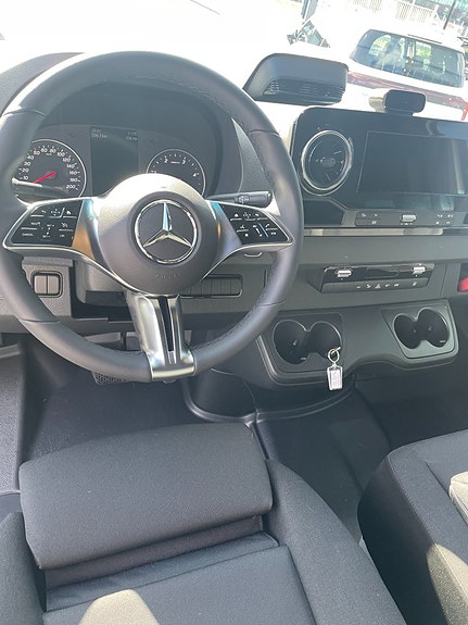 Mercedes-Benz Sprinter 317 8 of 10