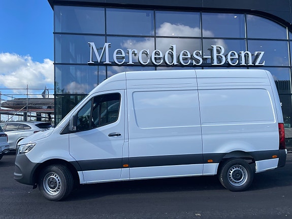 Mercedes-Benz Sprinter 317 2 of 5