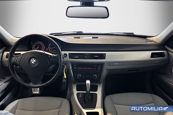 BMW 318i 11 of 17