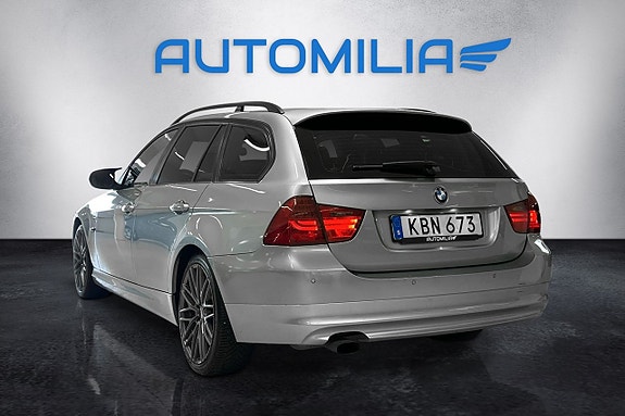 BMW 318i 13 of 17