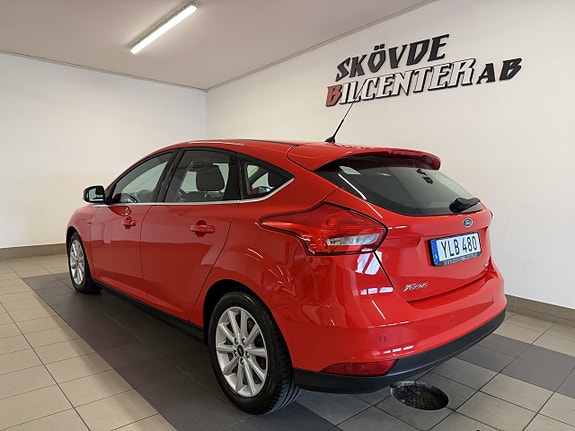 Ford Focus 3 of 10