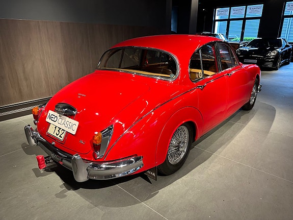 Jaguar Mark 2 8 of 30