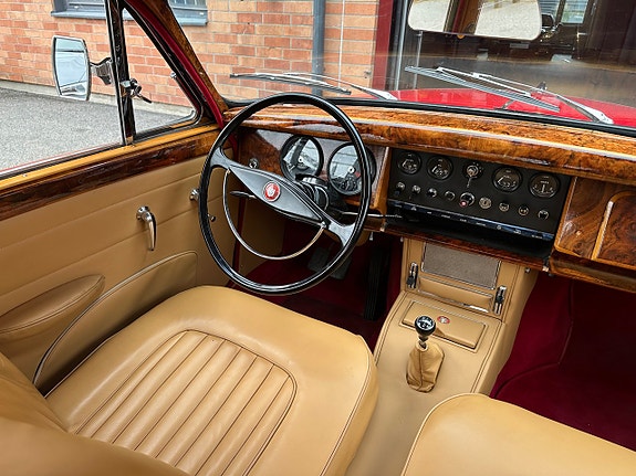 Jaguar Mark 2 14 of 30