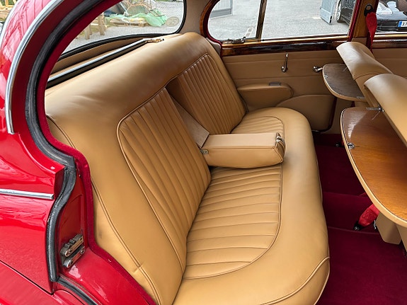 Jaguar Mark 2 19 of 30