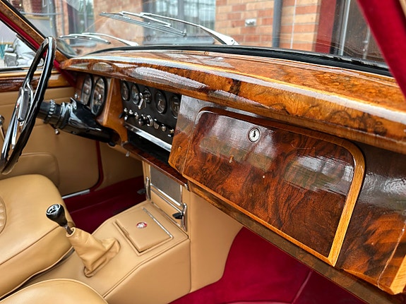 Jaguar Mark 2 13 of 30