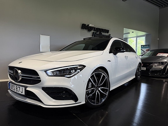 Mercedes-Benz CLA35 9 of 30