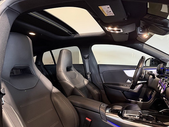 Mercedes-Benz CLA35 19 of 30