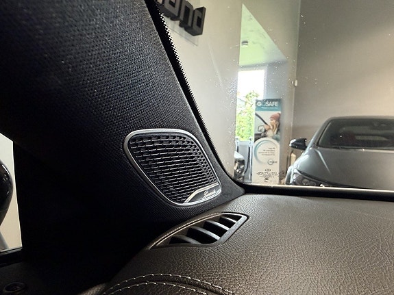 Mercedes-Benz CLA35 15 of 30