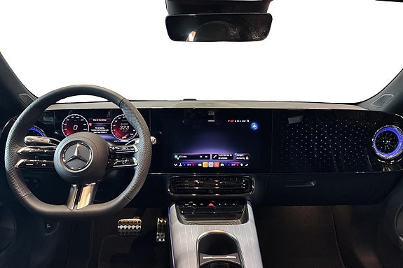 Mercedes-Benz CLA250+ 8 of 12