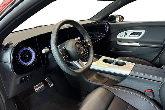 Mercedes-Benz CLA250+ 6 of 12