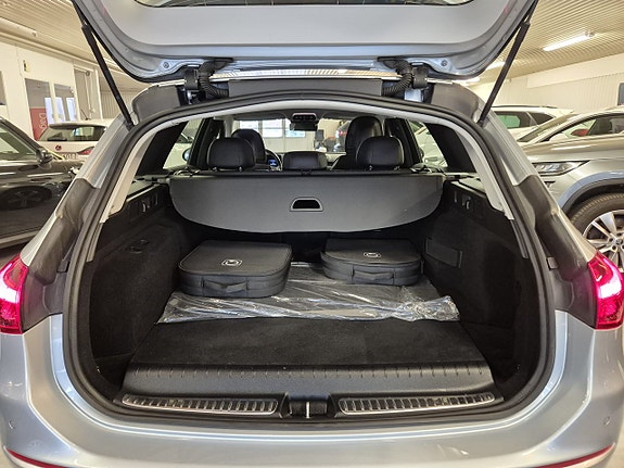 Mercedes-Benz C300 17 of 22