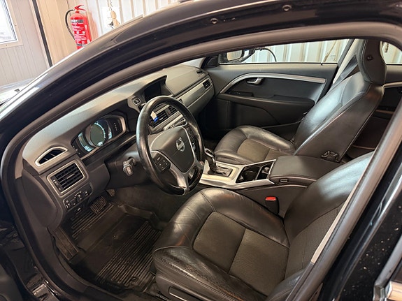 Volvo V70 5 of 5