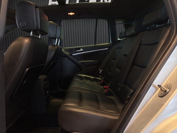 Volkswagen Tiguan 13 of 22
