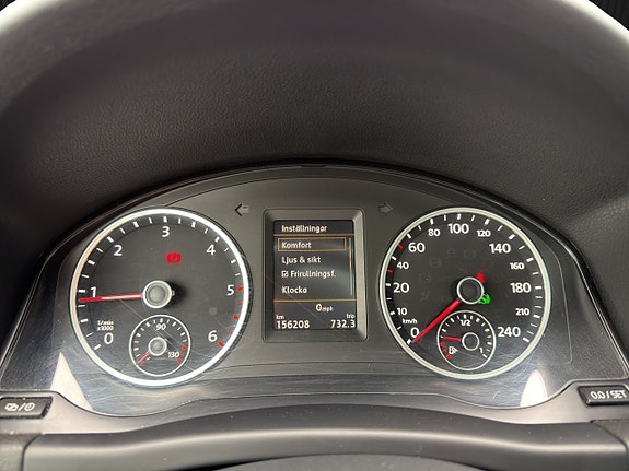 Volkswagen Tiguan 16 of 22