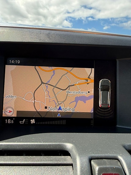 Volvo XC60 8 of 11