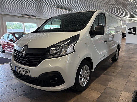 Renault Trafic 2 of 5