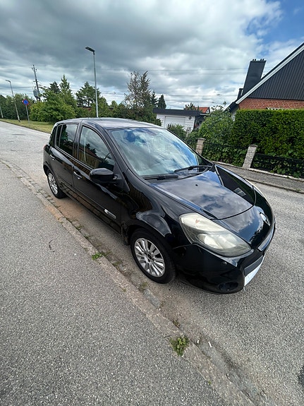 Renault Clio 4 of 5