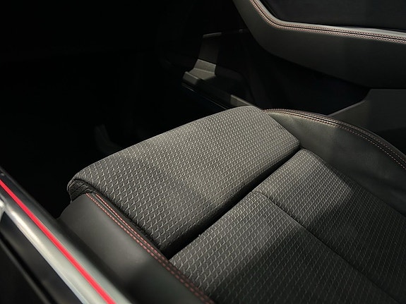 Audi Q8 e-tron 18 of 19