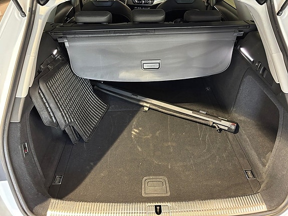 Audi A4 12 of 13