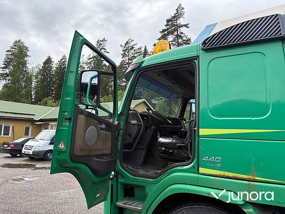 Lastväxlare - Volvo, FM 440 6x4 9 of 30